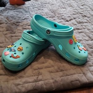 Turquoise crocs